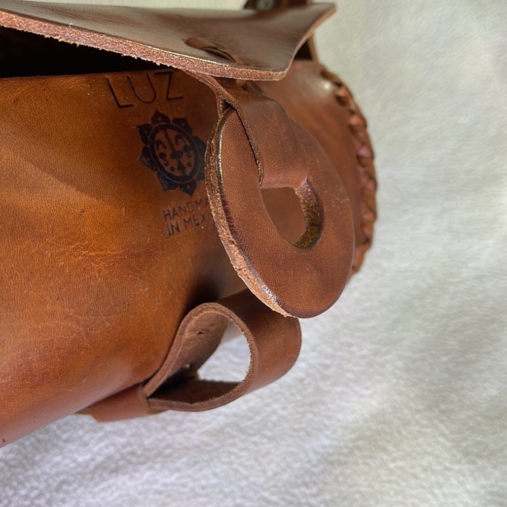 La Carmelita Handmade in Mexico Leather Cross Body Bag - Picture 6 of 9